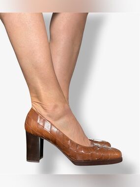 Vintage Joan Helpern Made in Italy Brown Heels